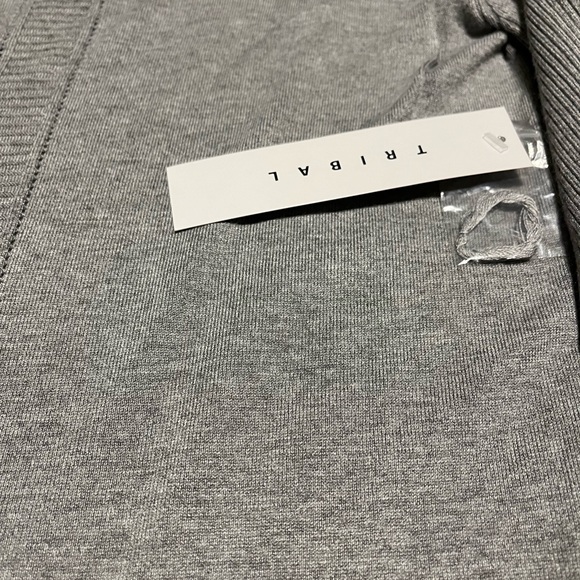 NWT🍀Tribal Women's Gray Long Sleeve Mock Neck Lace-Overlay Sweater Dress Size S - Picture 8 of 13